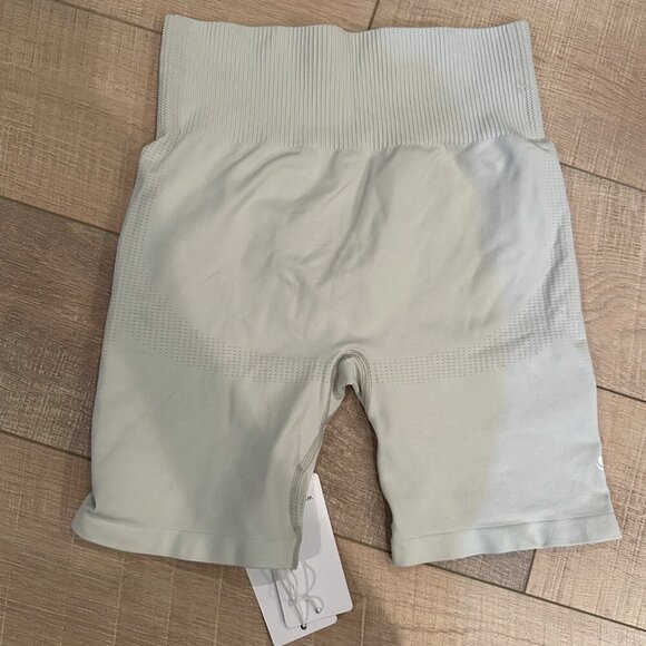 Womens Best Power Seamless Cycling Shorts Washed Light Grey Large NEW - Picture 6 of 7